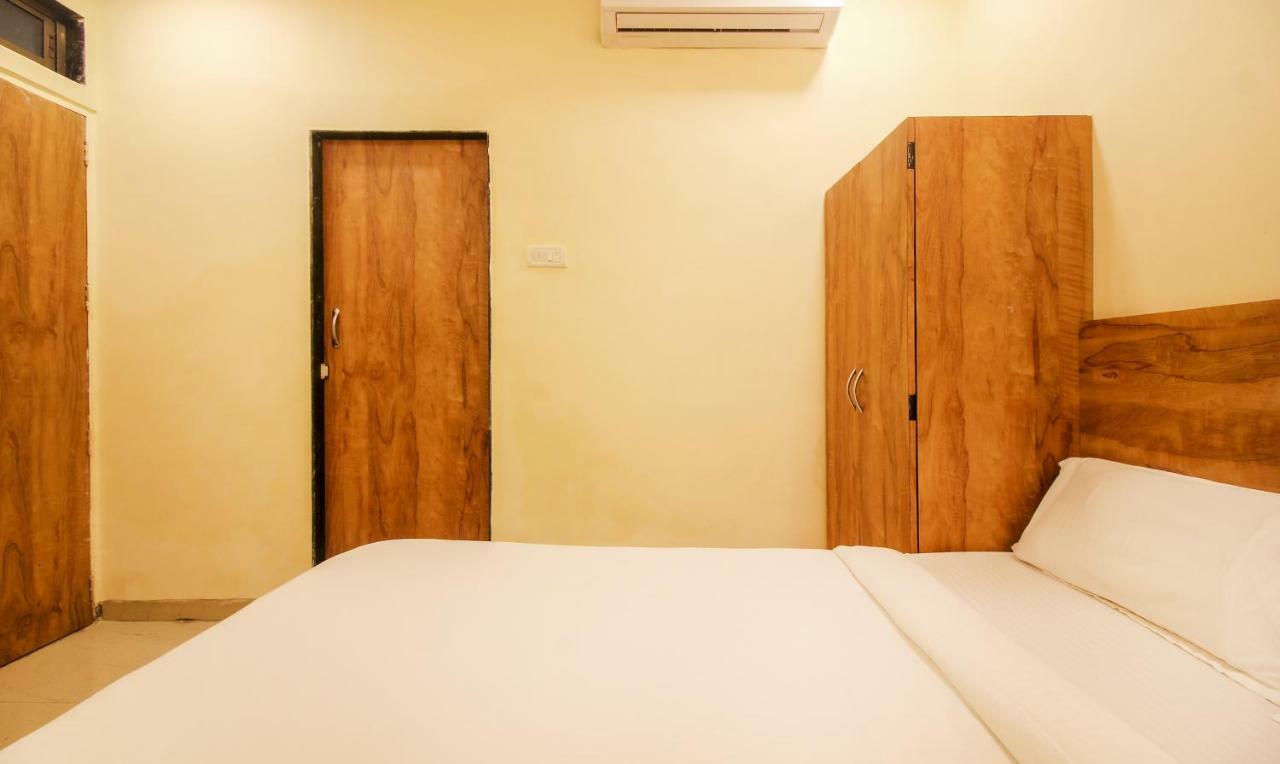 Tiba Hotel Mumbai Exteriör bild