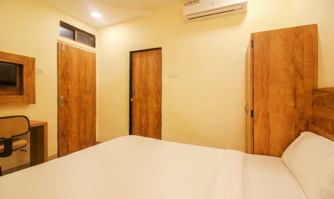 Tiba Hotel Mumbai Exteriör bild